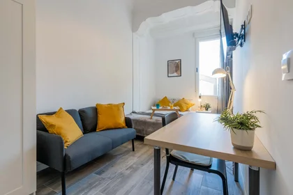 Quarto privado em C/ de Conca, 47, Extramurs, 46008 València, Valencia, Spagna, imagem 4 de 18