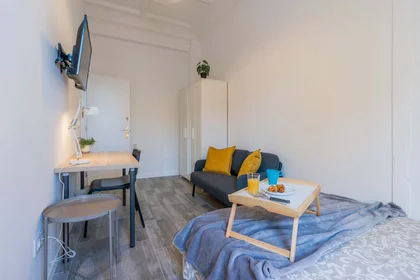Quarto privado em C/ de Conca, 47, Extramurs, 46008 València, Valencia, Spagna, imagem 5 de 18