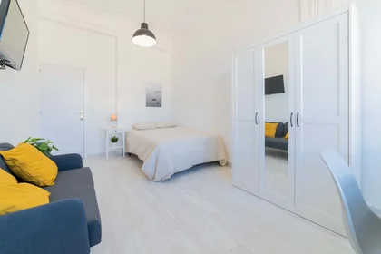 Private room at C/ de Conca, 47, Extramurs, 46008 València, Valencia, Spagna, image 1 of 18
