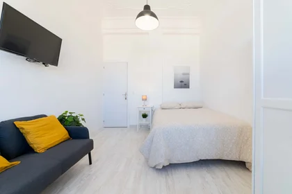 Private room at C/ de Conca, 47, Extramurs, 46008 València, Valencia, Spagna, image 2 of 18
