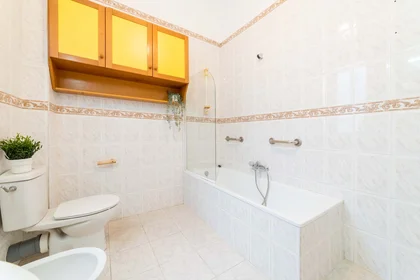 Private room at C/ de Conca, 47, Extramurs, 46008 València, Valencia, Spagna, image 17 of 18
