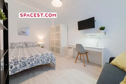 Private room at C/ de Conca, 47, Extramurs, 46008 València, Valencia, Spagna, image 1 of 17