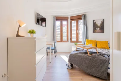 Stanza privata in Carrer d'Honorat Juan, Extramurs, València, Valencia, Spain, immagine 11 di 27
