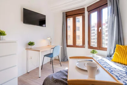 Stanza privata in Carrer d'Honorat Juan, Extramurs, València, Valencia, Spain, immagine 7 di 27