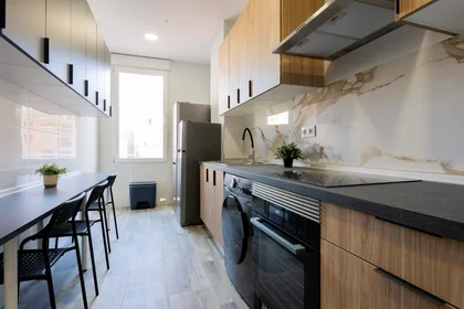Quarto privado em C/ de Conca, 47, Extramurs, 46008 València, Valencia, Spagna, imagem 7 de 18