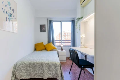 Stanza privata in Carrer Sant Antoni, 140, 46920 Mislata, Valencia, España, immagine 3 di 18