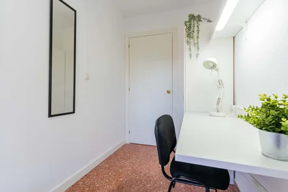 Stanza privata in Carrer Sant Antoni, 140, 46920 Mislata, Valencia, España, immagine 1 di 18
