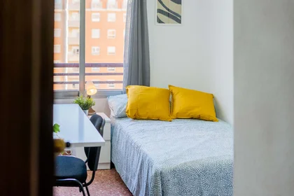 Stanza privata in Carrer Sant Antoni, 140, 46920 Mislata, Valencia, España, immagine 2 di 18