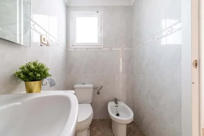 Prywatny pokój C/ de la Mare de Déu de l'Olivar, 46900 Torrent, Valencia, Spain, obraz 19 36