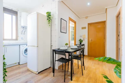 Habitación privada en Carrer de Jaume II, Benicalap, 46015 València, Valencia, Spain, imagen 11 de 25