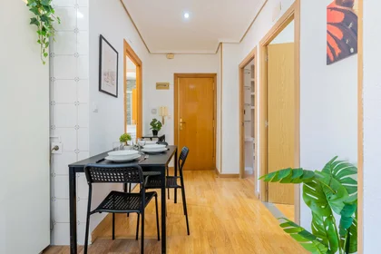 Habitación privada en Carrer de Jaume II, Benicalap, 46015 València, Valencia, Spain, imagen 17 de 25