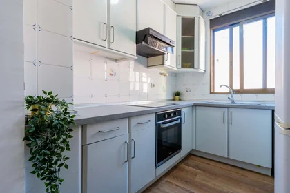 Habitación privada en Carrer de Jaume II, Benicalap, 46015 València, Valencia, Spain, imagen 12 de 24
