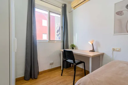 Habitación privada en Carrer de Jaume II, Benicalap, 46015 València, Valencia, Spain, imagen 3 de 24