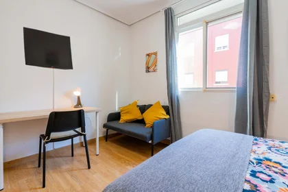 Habitación privada en Carrer de Jaume II, Benicalap, 46015 València, Valencia, Spain, imagen 5 de 25