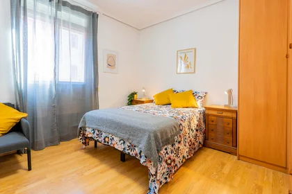 Habitación privada en Carrer de Jaume II, Benicalap, 46015 València, Valencia, Spain, imagen 10 de 25