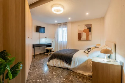 Private room at Av. de Burjassot, 46015 València, Valencia, Spain, image 4 of 31