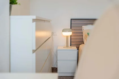Stanza privata in Carrer de Sant Vicent Màrtir, 259, pta 6, Jesús, 46007 València, Valencia, Spain, immagine 8 di 31