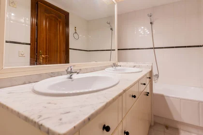 Private room at Av. de Burjassot, 46015 València, Valencia, Spain, image 16 of 29
