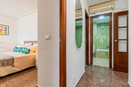 Stanza privata in Carrer de Sant Vicent Màrtir, 259, pta 6, Jesús, 46007 València, Valencia, Spain, immagine 22 di 28