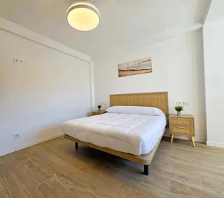 Private room at C. de Italia, 11, 28943 Fuenlabrada, Madrid, España, image 1 of 10
