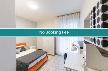 Privatzimmer in der Via Bruni, 12, 47121 Forlì FC, Italy, bild 1 von 10