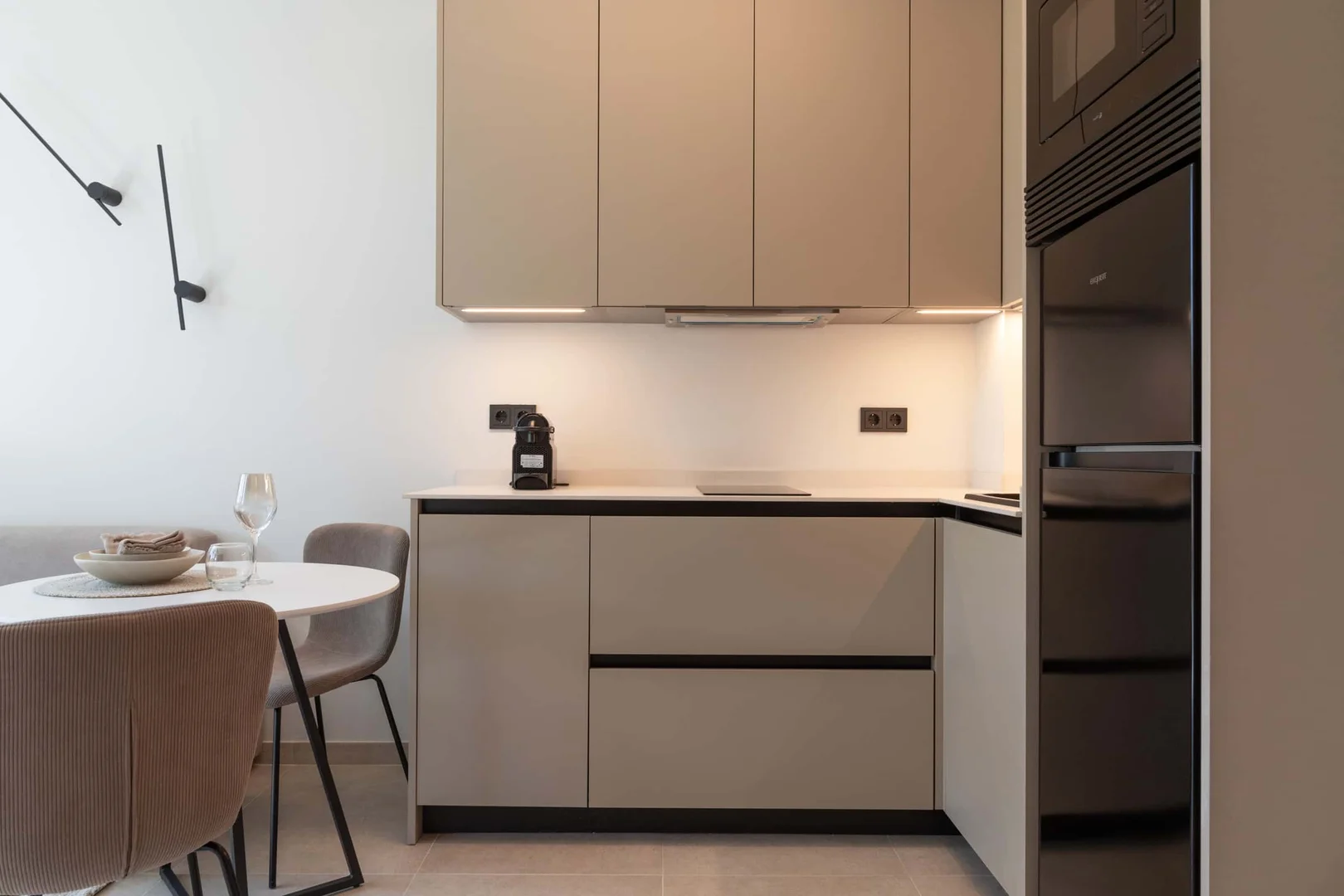 Budget-friendly student room close to campus in 