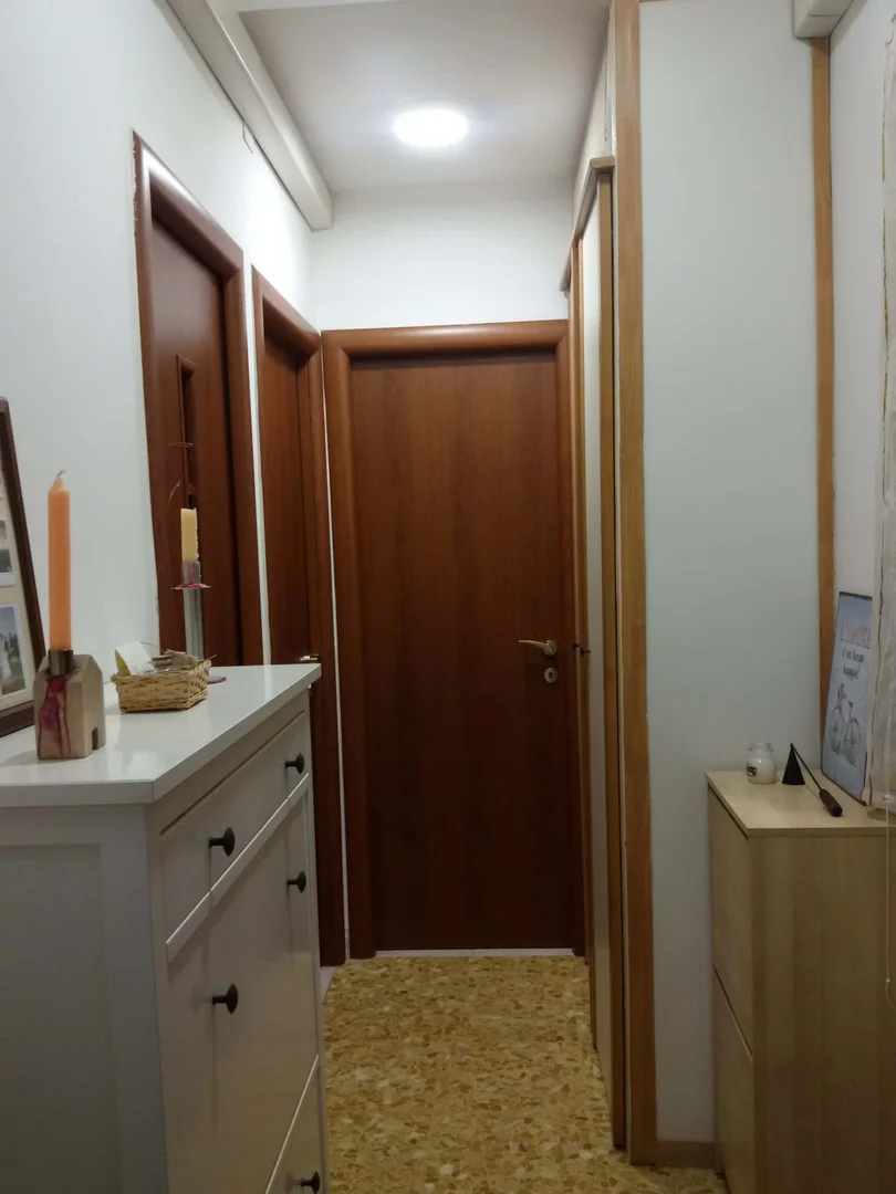 Viale Arcangelo Ghisleri, 9, 00176 Roma RM, Italia