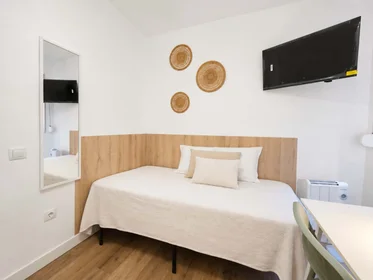 Privatzimmer in der C. Los Batanes, 8, 28803 Alcalá de Henares, Madrid, España, bild 20 von 25