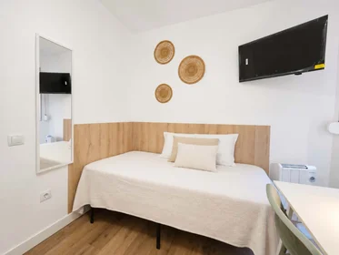 Privatzimmer in der C. Los Batanes, 8, 28803 Alcalá de Henares, Madrid, España, bild 7 von 25