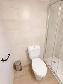 Privatzimmer in der C. Los Batanes, 8, 28803 Alcalá de Henares, Madrid, España, bild 8 von 25