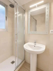 Privatzimmer in der C. Los Batanes, 8, 28803 Alcalá de Henares, Madrid, España, bild 13 von 25