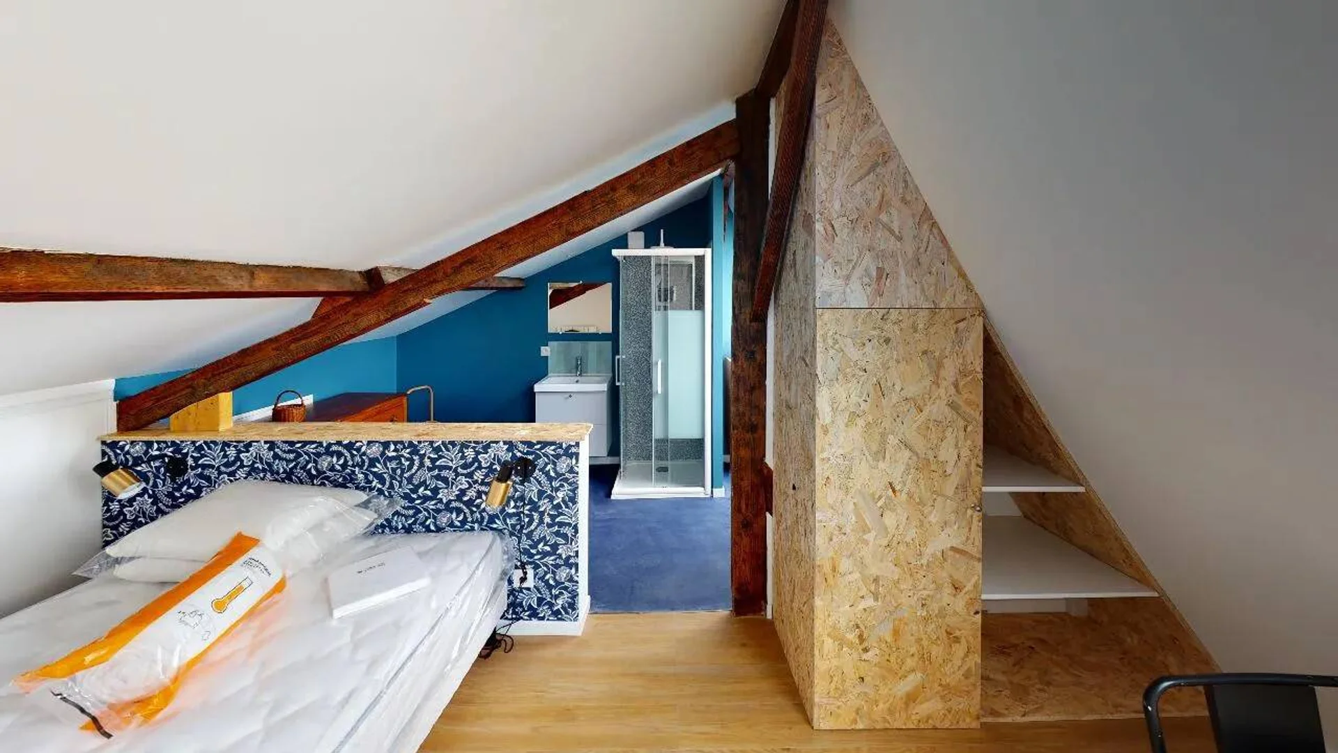Habitación estudiantil económica con ubicación conveniente en 