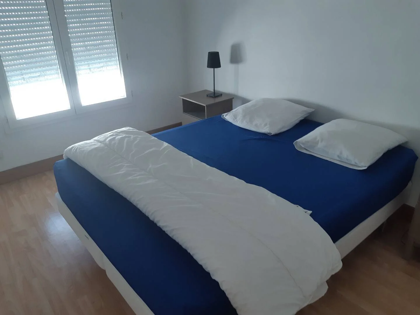 Chambre à louer dans un appartement d'étudiant à , entièrement meublée