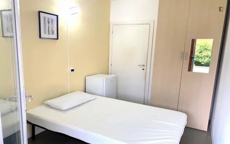 Chambre privée à Via di Carcaricola, image 1 de 10