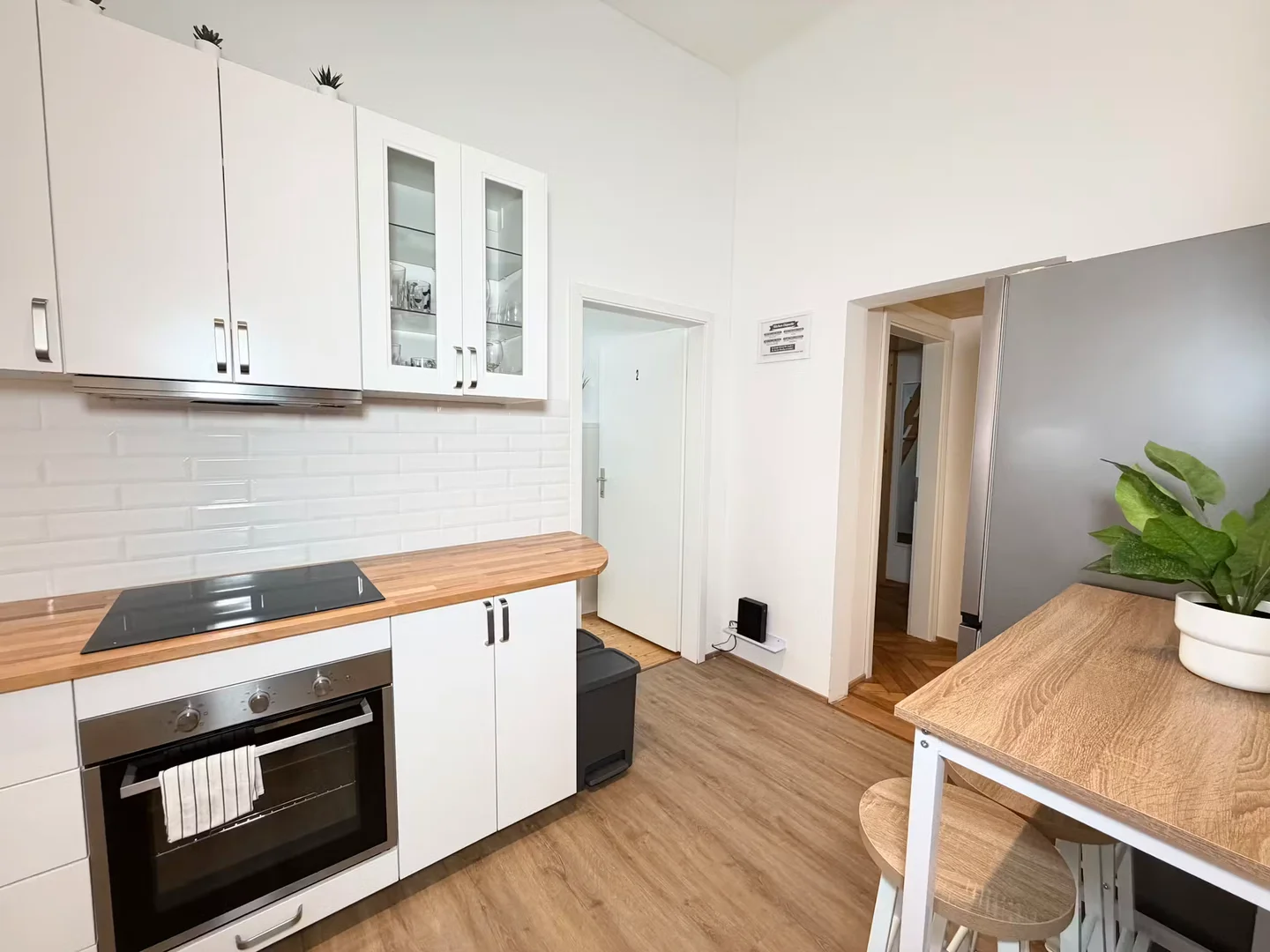 Quarto de estudante económico com localização conveniente em