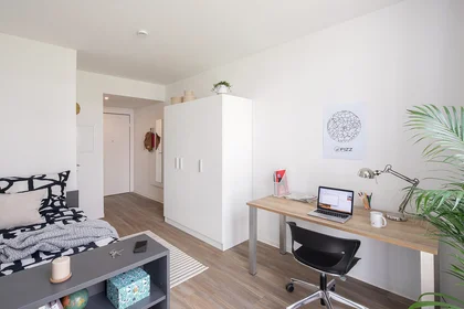 Privatzimmer in der THE FIZZ Aachen Aachen 52064, bild 7 von 12