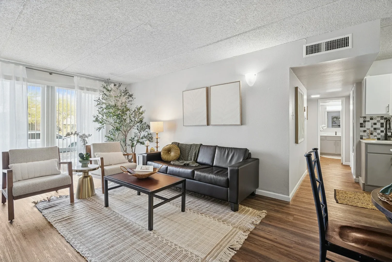 1150 East 8th Street , Tucson, United States