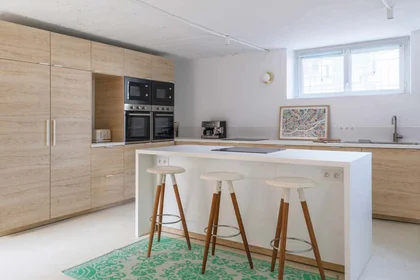 Özel oda konumu 19 Rue Edmond Bire, 44000 Nantes, France, 10 11 görüntüsü