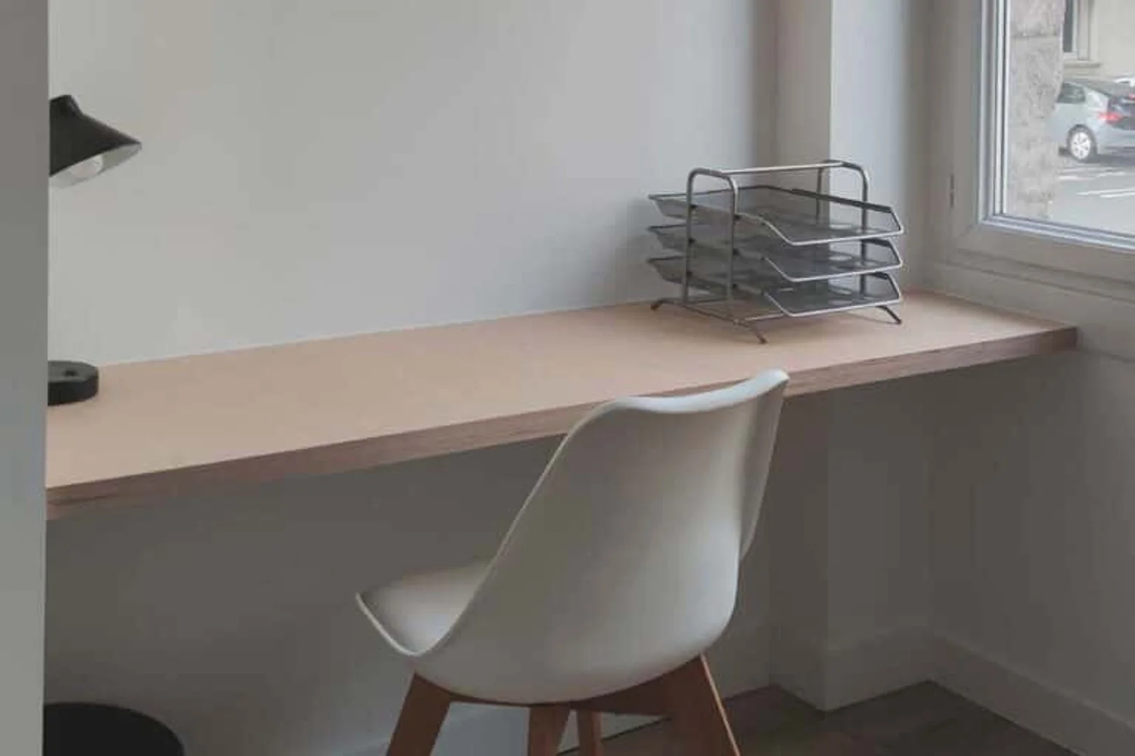'de öğrenci dairesinde, tamamen mobilyalı kiralık oda