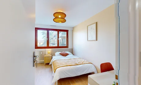 Quarto privado em 146 Rue de la Barre - 2ème étage, imagem 11 de 15