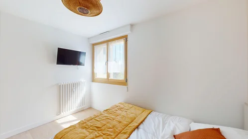 Chambre privée à 146 Rue de la Barre - 2ème étage, image 14 de 16