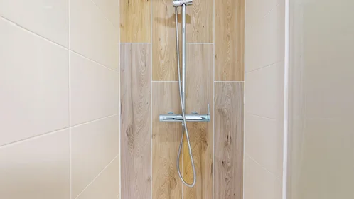 Chambre privée à 146 Rue de la Barre - 2ème étage, image 16 de 16