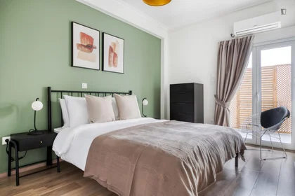 Logement entier à Leoforos Kifisias, image 1 de 10