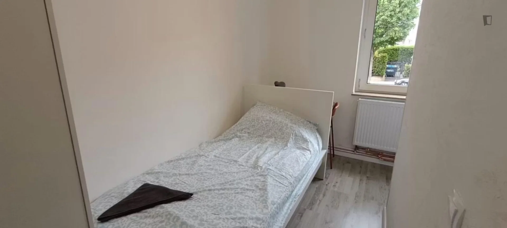  bölgesinde konforlu ve ferah öğrenci odası