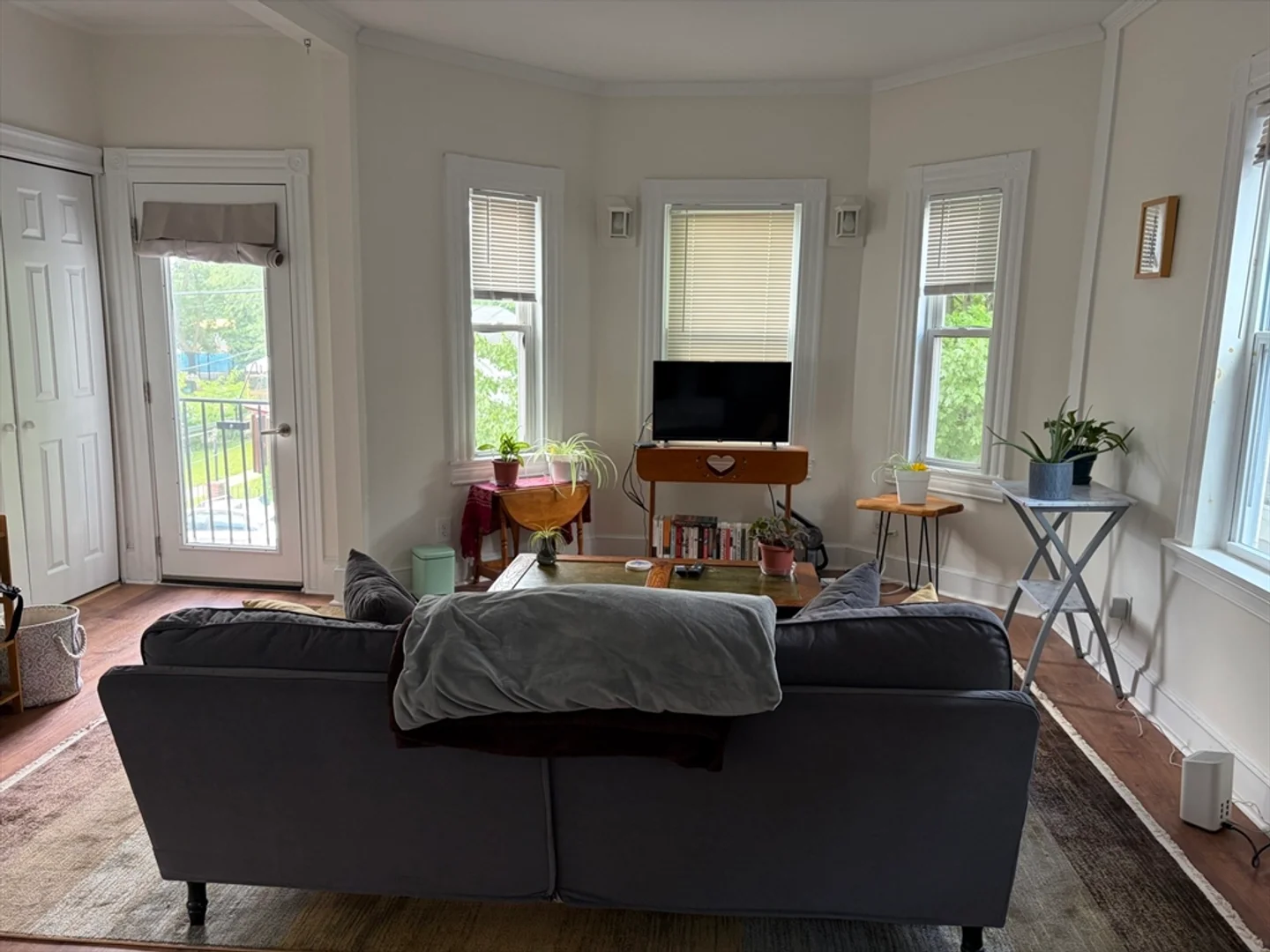 55, Clifton St., Unit 2, North Cambridge, Cambridge, MA, 02140