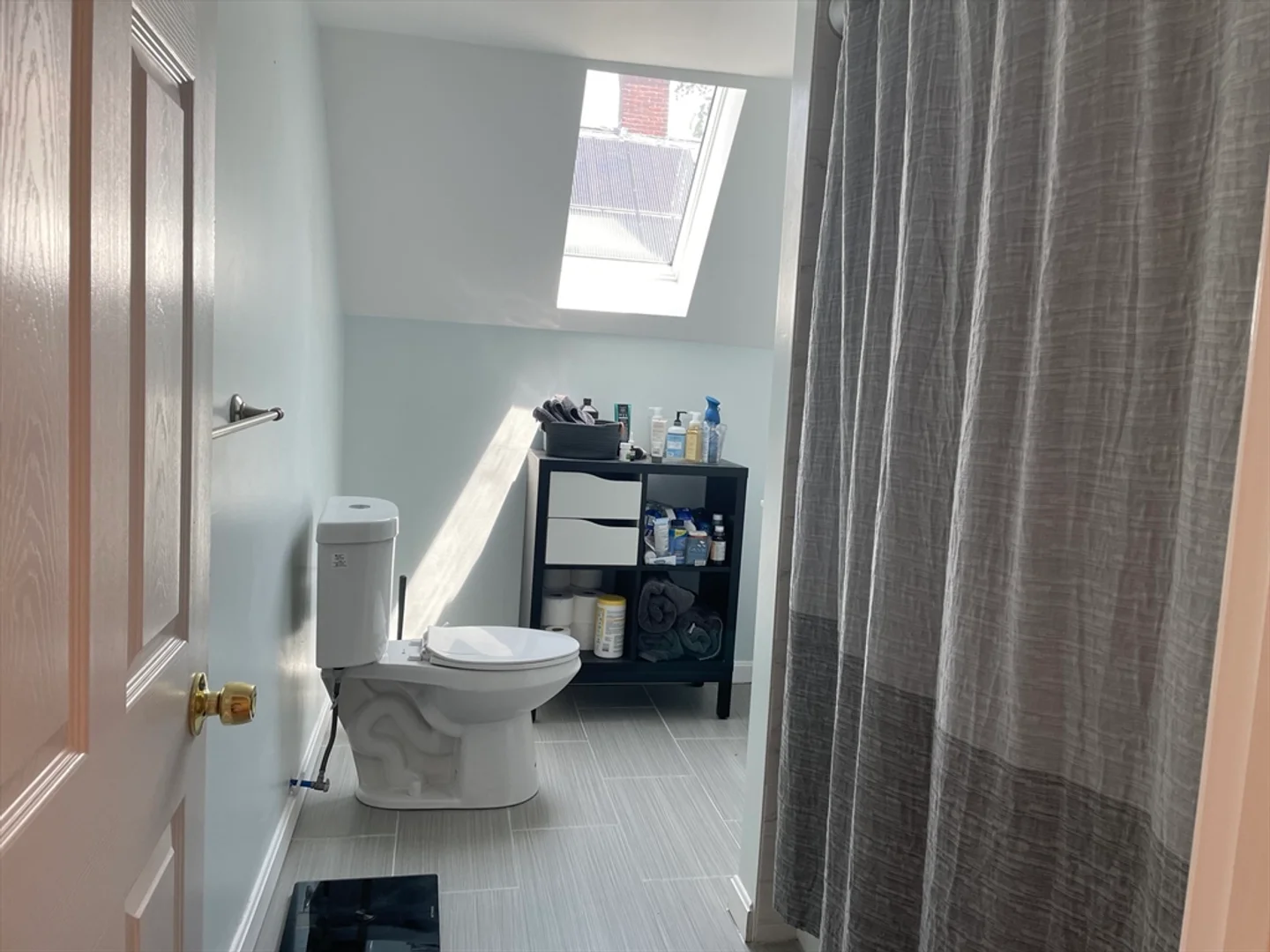 38, Creighton St., Unit 2, North Cambridge, Cambridge, MA, 02139
