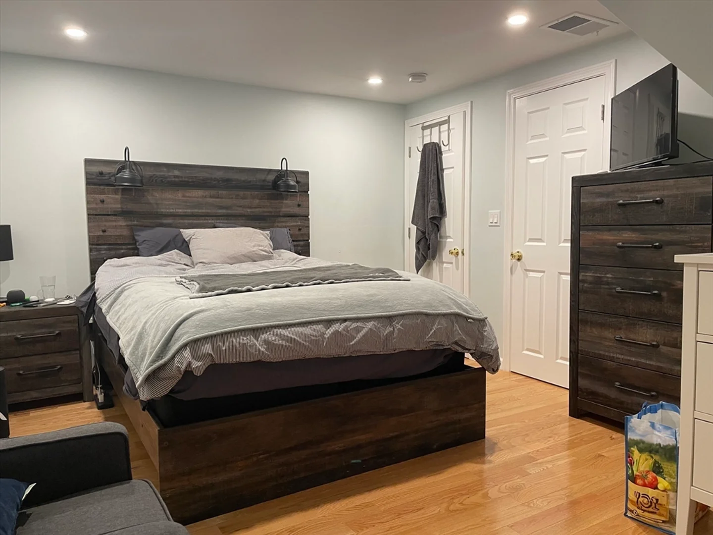 38, Creighton St., Unit 2, North Cambridge, Cambridge, MA, 02139