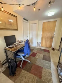 Gesamte Unterkunft im Wohnheim in der 15, North Beacon St., Unit 307, Allston, Boston, MA, 02134, bild 17 von 19