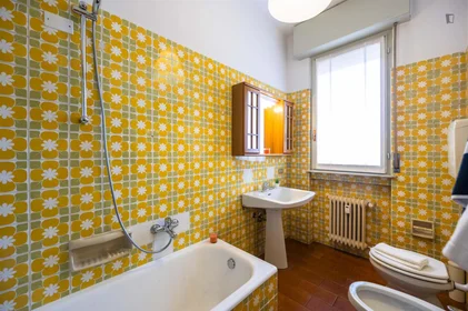 Stanza privata in Via Gianforte Suardi, immagine 10 di 13