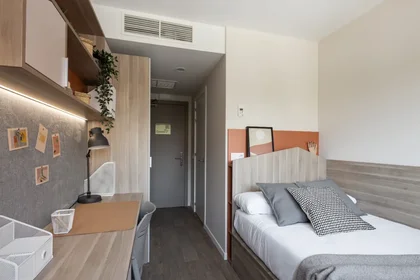 Habitación privada en Travesia de Extremadura, 2, imagen 1 de 10